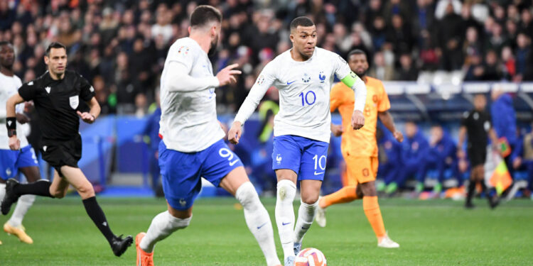 Football : Quelle fin de saison pour les Bleus ?