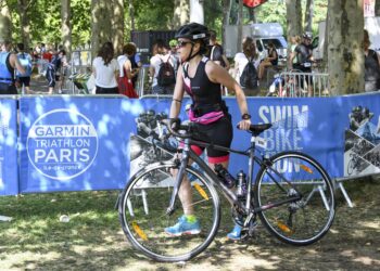Triathlon : le Garmin Triathlon de Paris, une course accessible à tous