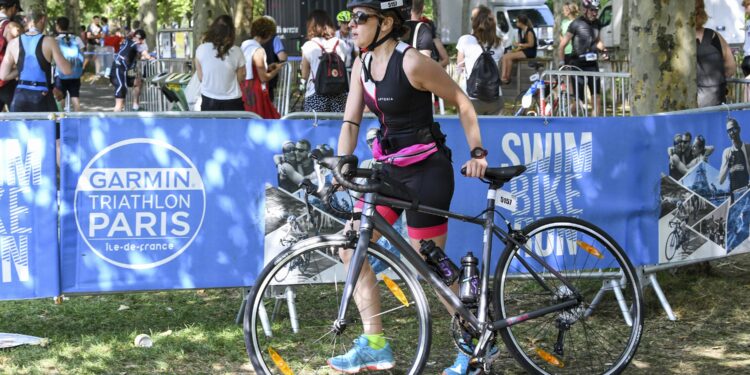 Triathlon : le Garmin Triathlon de Paris, une course accessible à tous