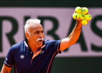 Tennis : Le Trophée des Légendes en roi à Roland-Garros