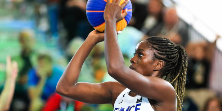 Marie Mané : « Une grande fierté d’être porte-drapeau »