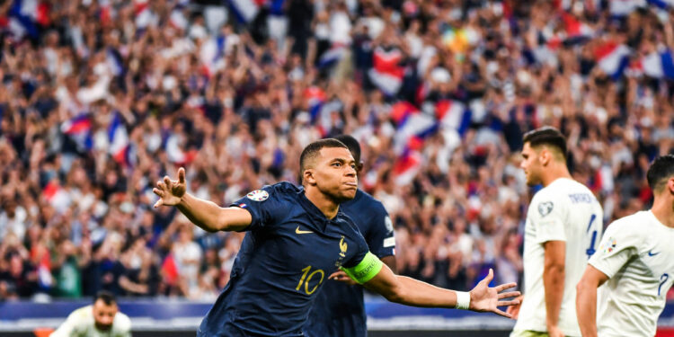 Football : Nouveau record pour Kylian Mbappé !