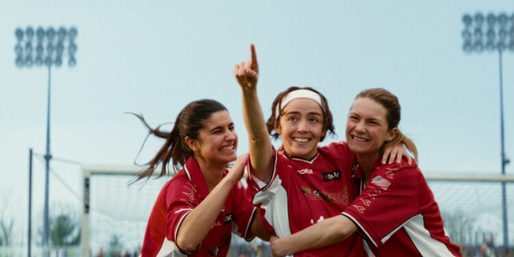 « Marinette » : Une vie hors norme sur grand écran