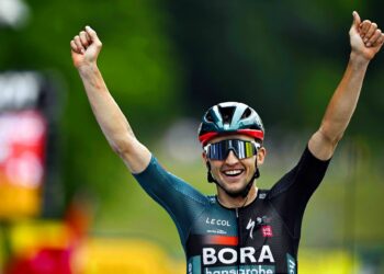 Tour de France 2023 : Hindley en jaune, Vingegaard gagne une bataille