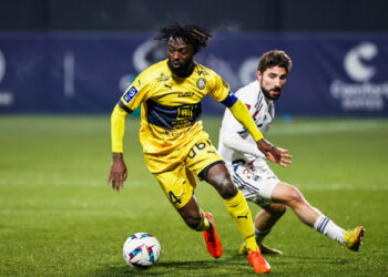 Football : Pau et Bordeaux (déjà) dos à dos 