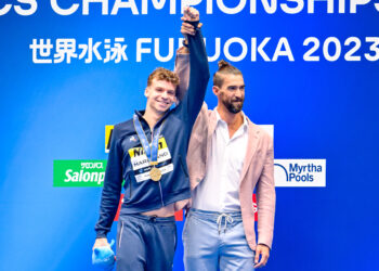 Titre mondial et record : le nageur Léon Marchand sur le toit du monde !