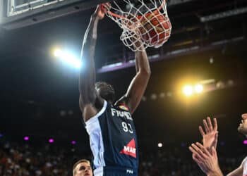 Basket : Les Bleus passent (enfin) un vrai test