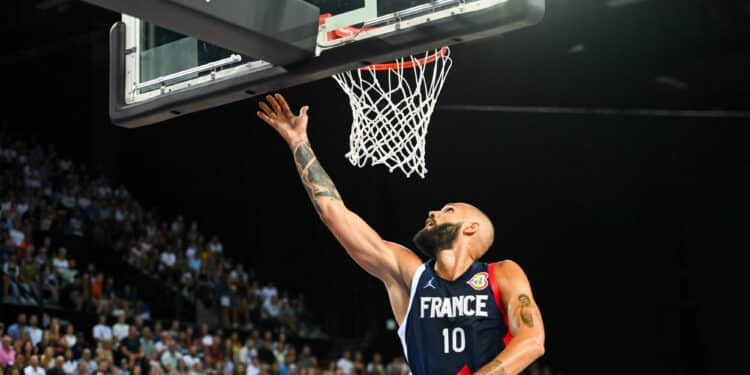 Basket : Les Bleus continuent leur balade