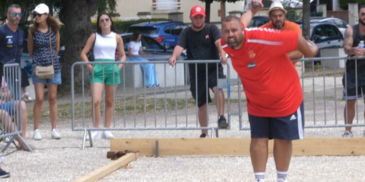 Pétanque : Durk fait parler la poudre à Trévoux