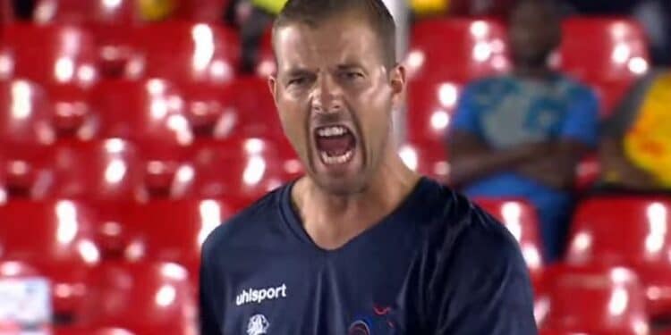 Pétanque : Dylan Rocher en or… au bout de la nuit !