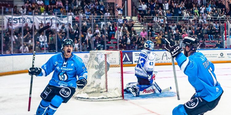 Hockey sur glace : Marseille, entrée en fanfare