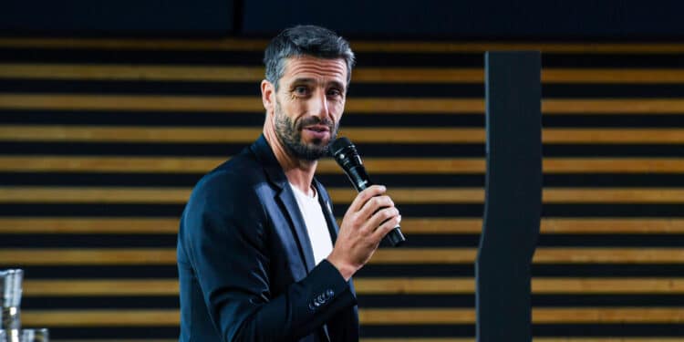 Paris 2024 : Tony Estanguet dans le mille à Châteauroux