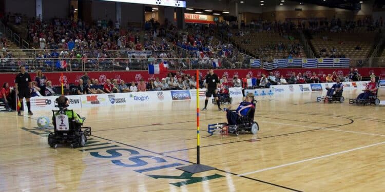 Handisport : Le foot-fauteuil électrique sur le toit du monde !