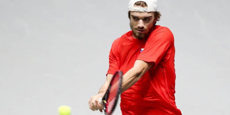 Tennis : Tomas Machac décroche le 10e Open de Vendée