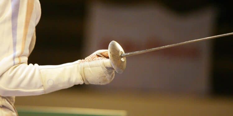 12h d’escrime pour lutter contre le cancer du sein à Tours