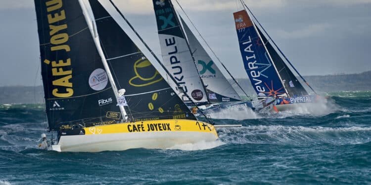 Voile : Jusqu’à quand les IMOCA sont-ils bloqués ?