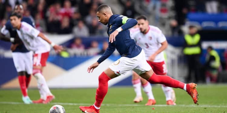 Football : Objectif invincibilité pour les Bleus