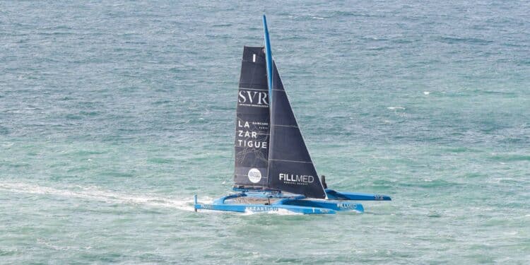 Voile : Cap sur les réparations pour Tom Laperche