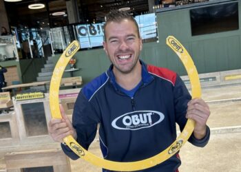 Pétanque : Quand Dylan Rocher taquine Diego Rizzi !