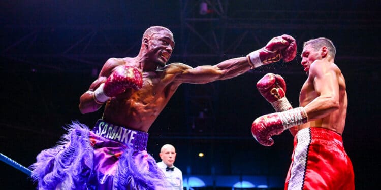 Boxe : Bakary Samaké prend date à Paris