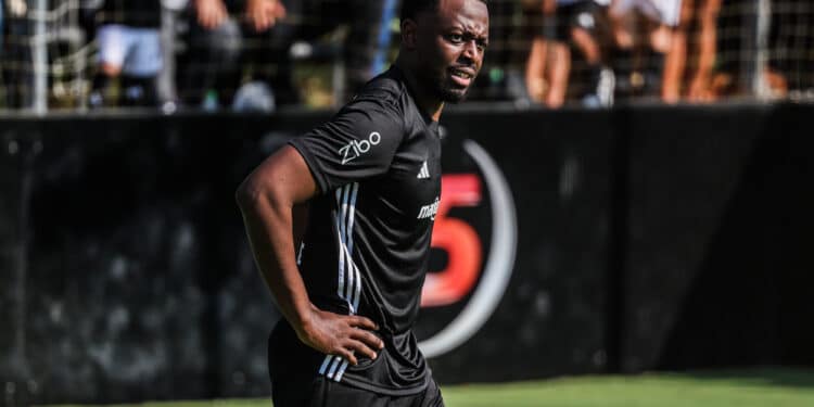 Handball : Pour faire le show, Saran mise sur… Dadju !