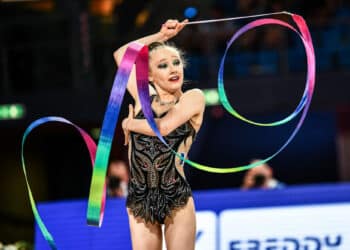 Lily Ramonatxo : “Prendre tout ce qu’il y a à prendre”