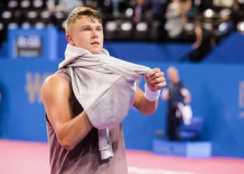 Tennis : Borna Coric file en finale 