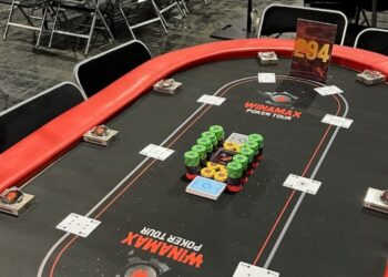 Poker : Bluff et quinte flush à Paris !