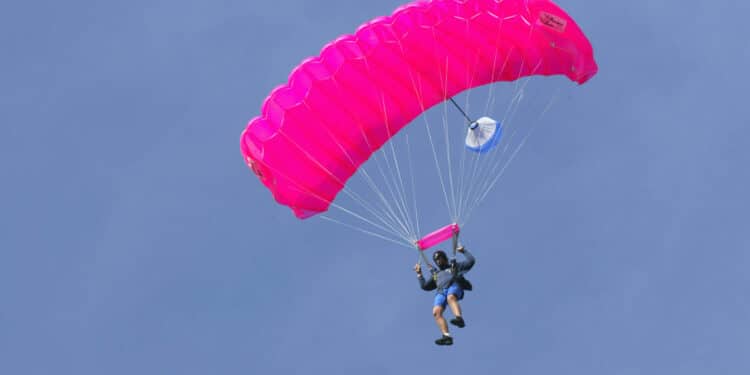 Parachutisme : Du nouveau pour le développement de la pratique en France