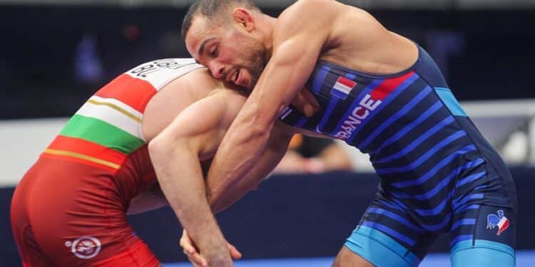 Lutte : Les Bleu(e)s s’attaquent au TQO