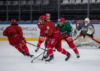 Hockey sur glace : Le Daikin Ice Club chausse les patins à Cergy