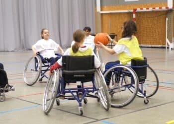 SOP 2024 : Le basket-fauteuil séduit les élèves franciliens