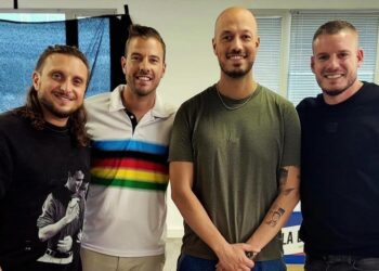 Pétanque : Dylan Rocher révolutionne la pétanque avec McFly et Carlito !