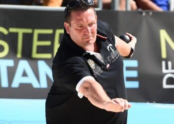 Pétanque : Bruno Le Boursicaud fait son show !