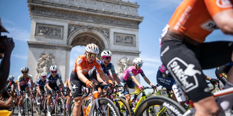Cyclisme : Une étape du Tour… connectée !