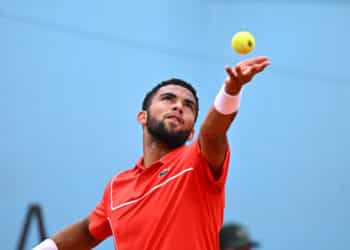 Tennis : Arthur Fils prend date à Bordeaux