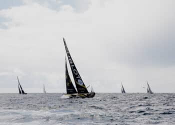 Voile : Deux hommes en tête de la New York Vendée