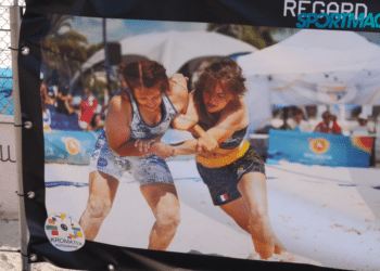 Lutte : Les Bleus à l’assaut de la plage