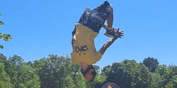 Le Parkour amène le sport dans les quartiers de Marseille