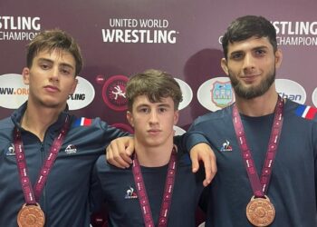 Lutte : Les Bleuets à la fête en lutte libre !