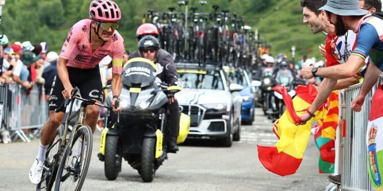Tour de France 2024 : Richard Carapaz, roi des attaquants