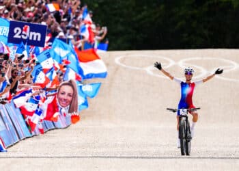 Paris 2024 : La reine Pauline Ferrand-Prévot tient sa couronne