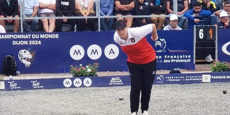 Pétanque : Emilie Vignères reine du tête-à-tête !