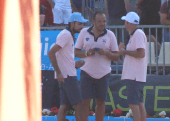 Masters de Pétanque : Fanny pour Rizzi qui rejoint Rocher en finale !