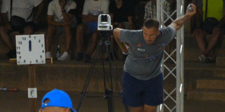 Pétanque : Partie de folie pour Dylan Rocher à Ajaccio !