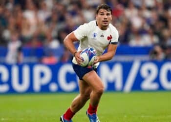 Rugby : le XV de France dévoilé, quelles nouveautés ?