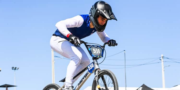 Étudiant, alternant et champion de France : Ilan Lefebvre, un parcours unique en BMX