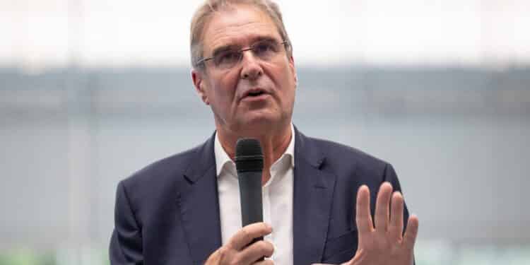 Germain Roesch : « Redonner le pouvoir aux clubs »