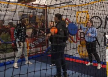 Homeball et Vholeball, deux sports déjantés