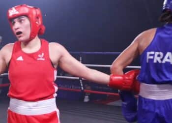 Boxe : revivez le choc Fatia Benmessahel / Maelys Richol